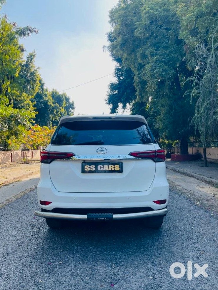 2025 Toyota Fortuner - Barely Driven