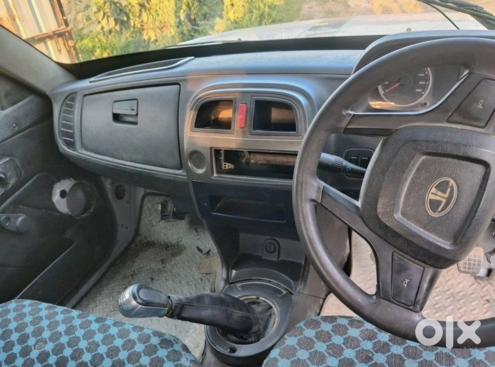 Urgent Need To Sell - Tata Xenon Xt 2025