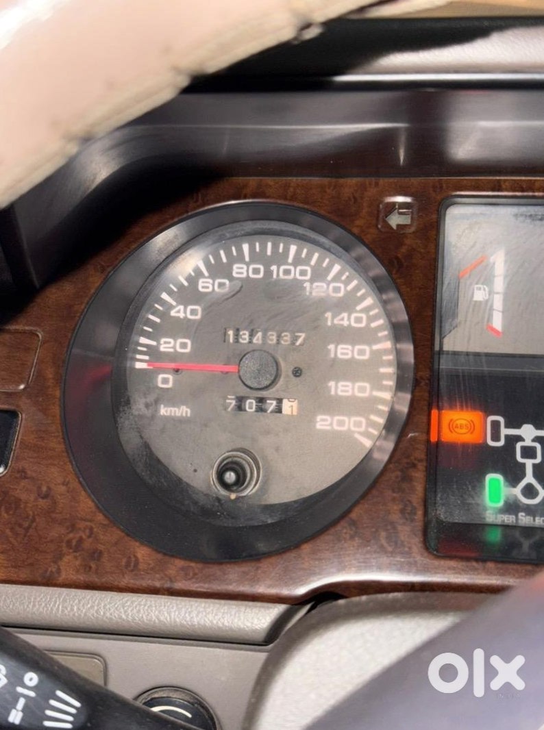 Mitsubishi Pajero 2011 - Urgent Sale