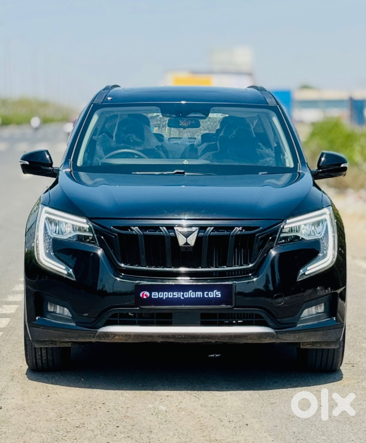 2022 Mahindra Xuv700 - Like New