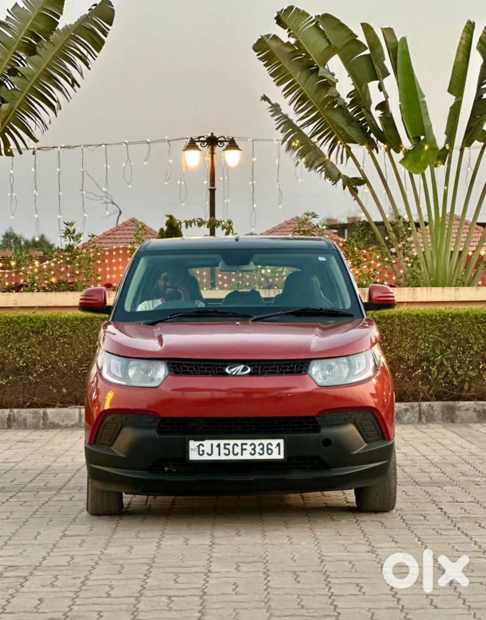 Mahindra Kuv 100 2019