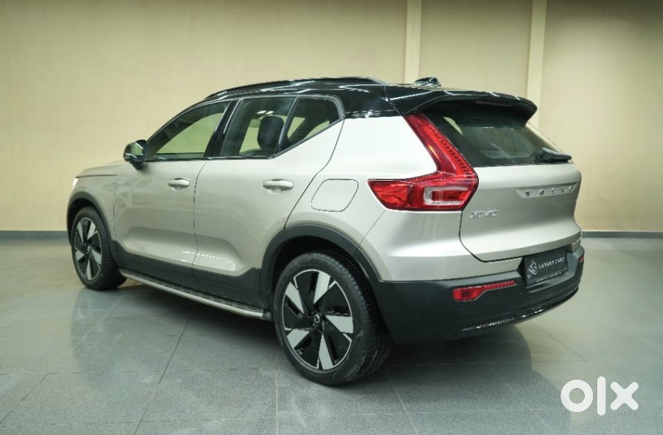 Volvo Ex40 2024 - Electric Suv