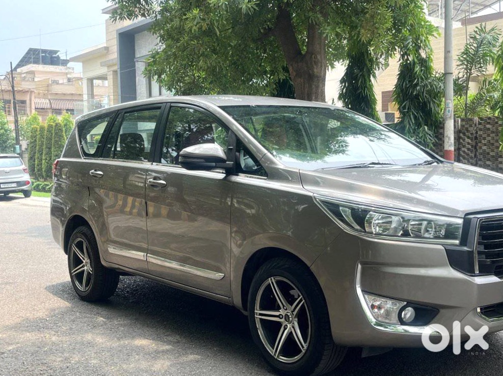 Toyota Innova Crysta 2022 Petrol Automatic