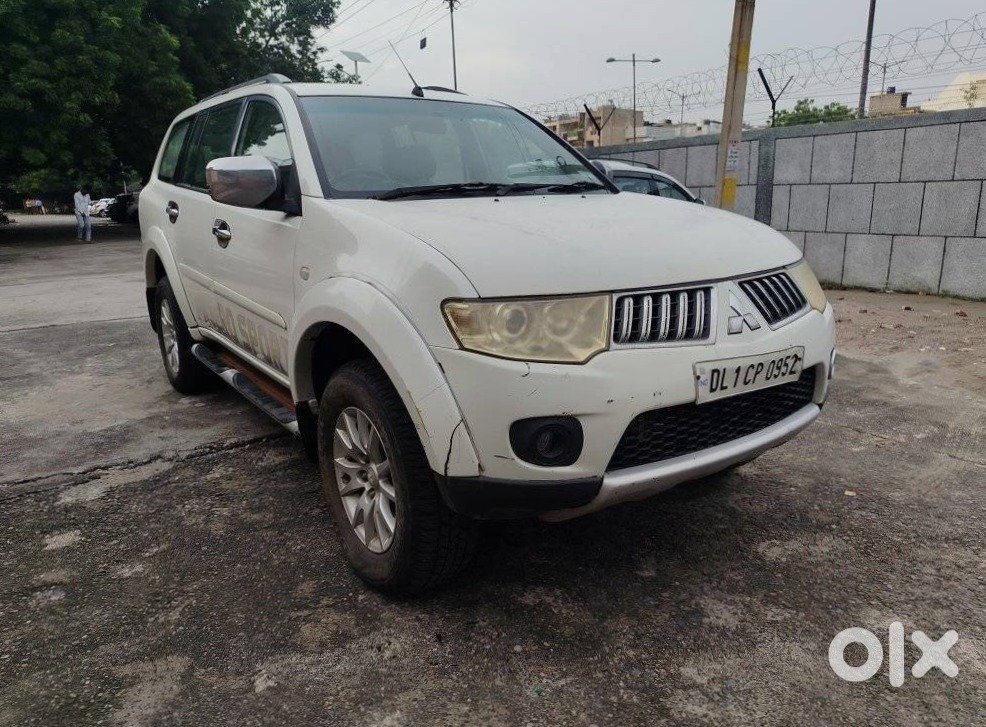 Mitsubishi Pajero Sport 2013