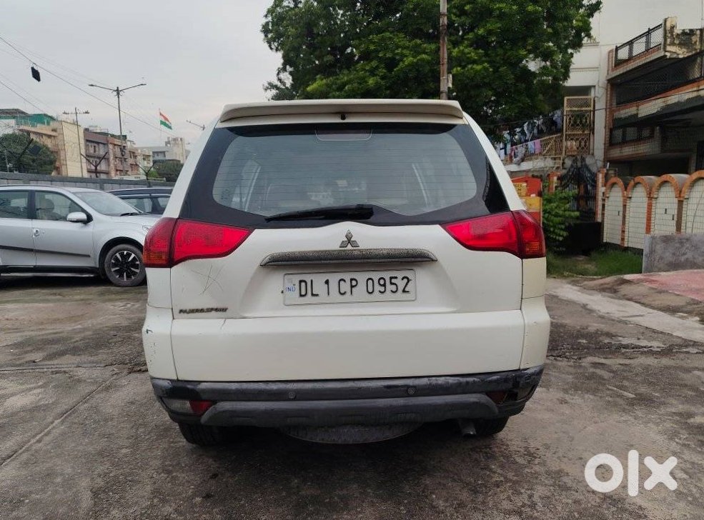 Mitsubishi Pajero Sport 2013