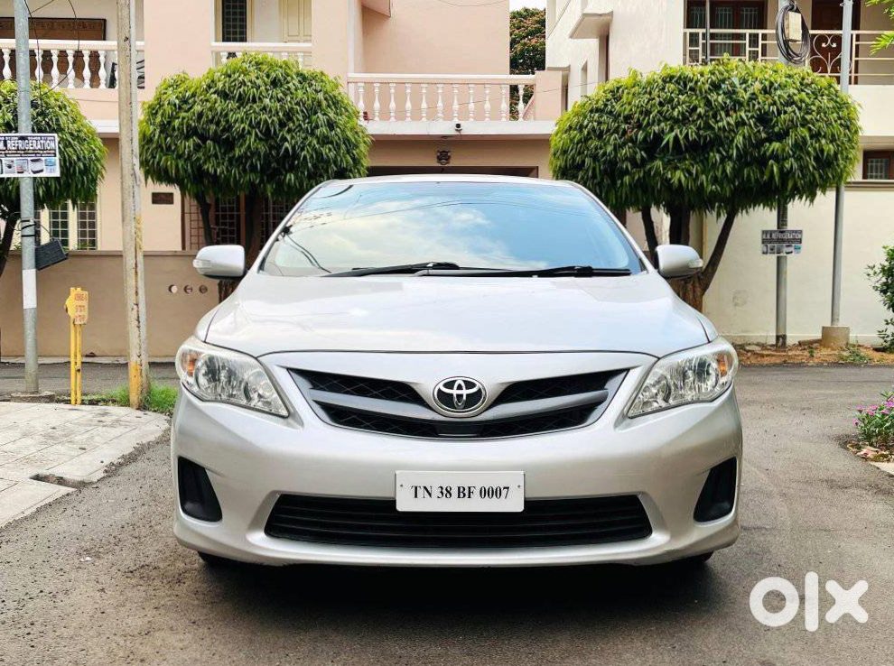 Toyota Corolla Altis 2015