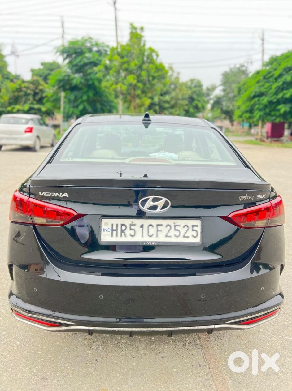 2021 Hyundai Fluidic Verna | Petrol Manual