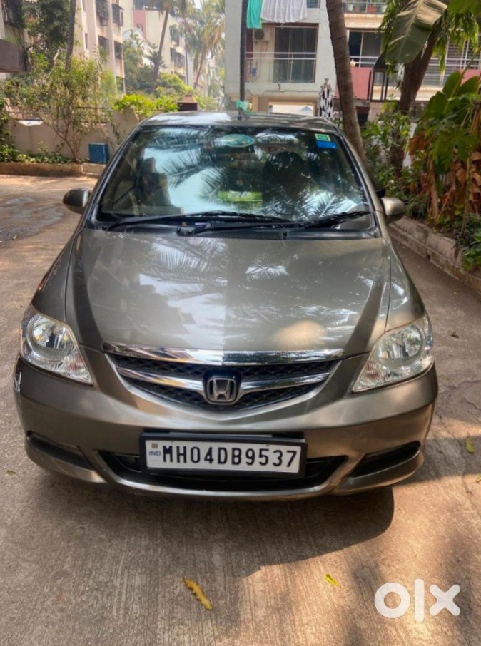 2025 Honda City | Cng Manual | Bank Colony