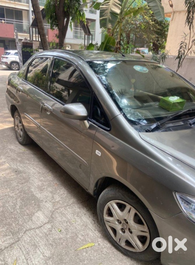 2025 Honda City | Cng Manual | Bank Colony