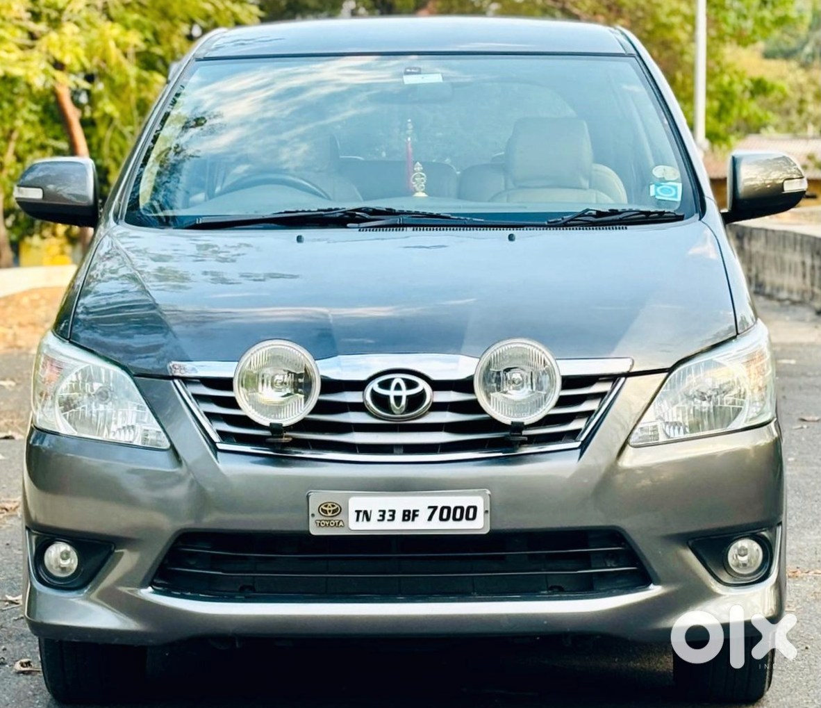 Toyota Innova 2011