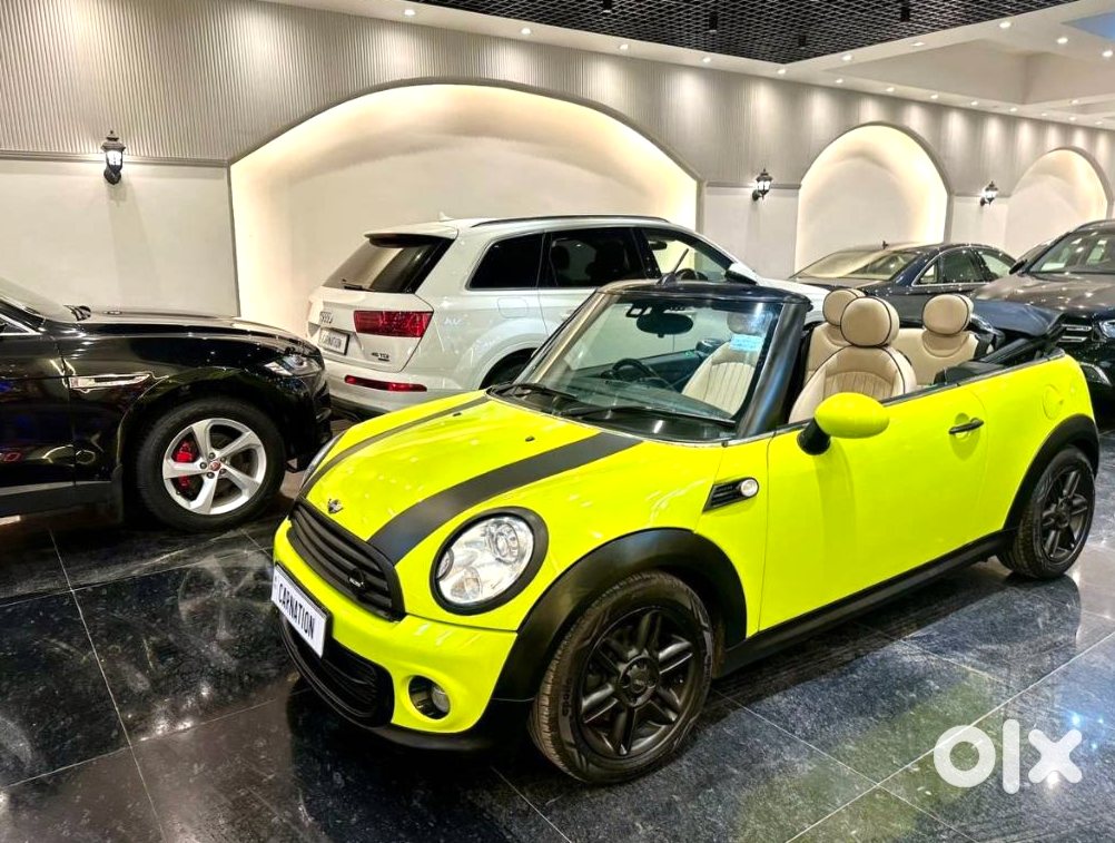 Mini Cooper Convertible - Fun Car!
