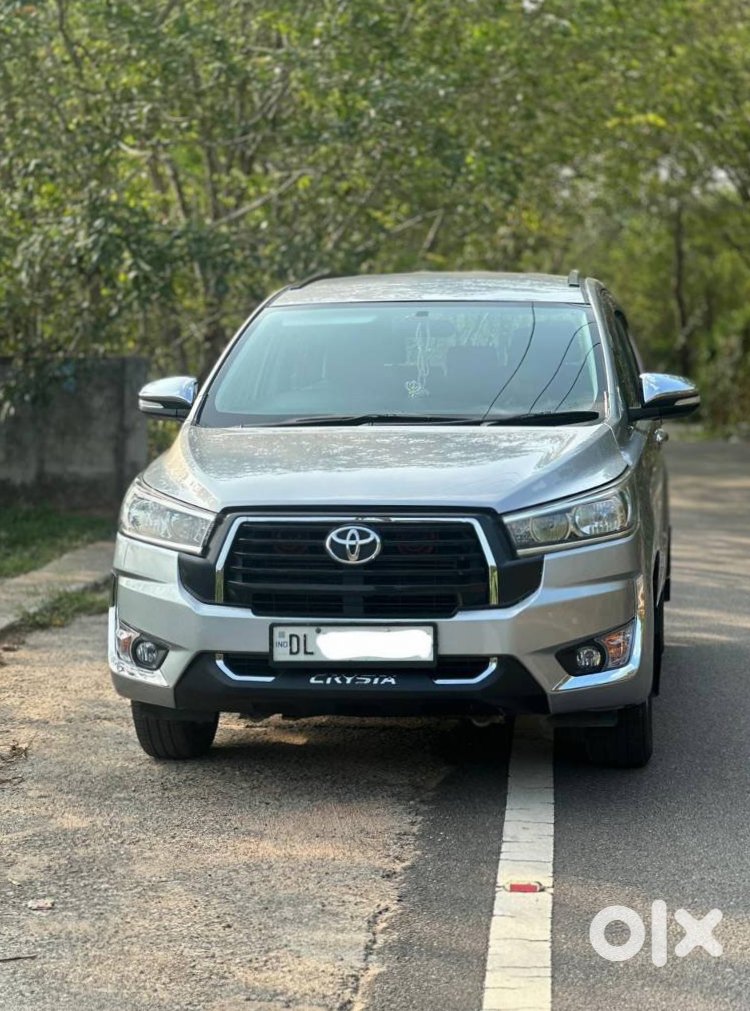 2023 Toyota Innova Crysta - Petrol Manual