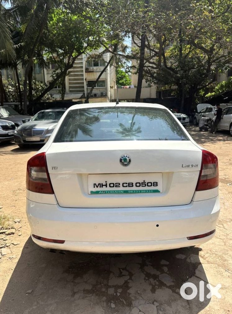 Skoda Laura 2012 Petrol Urgent Sale