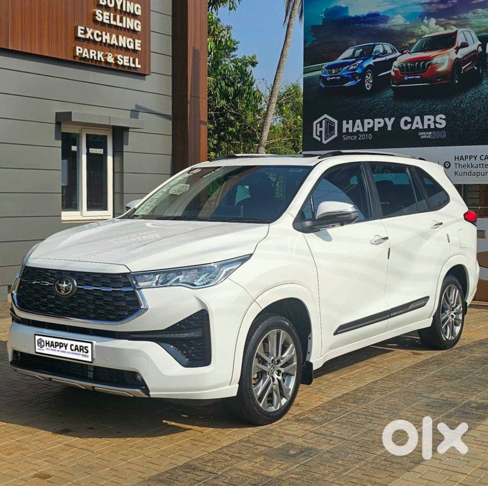 2024 Toyota Innova Hycross Cng Manual - Barely Driven
