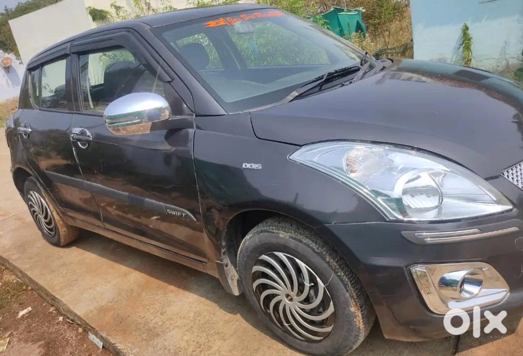 2017 Dzire Petrol Manual | Excellent Condition