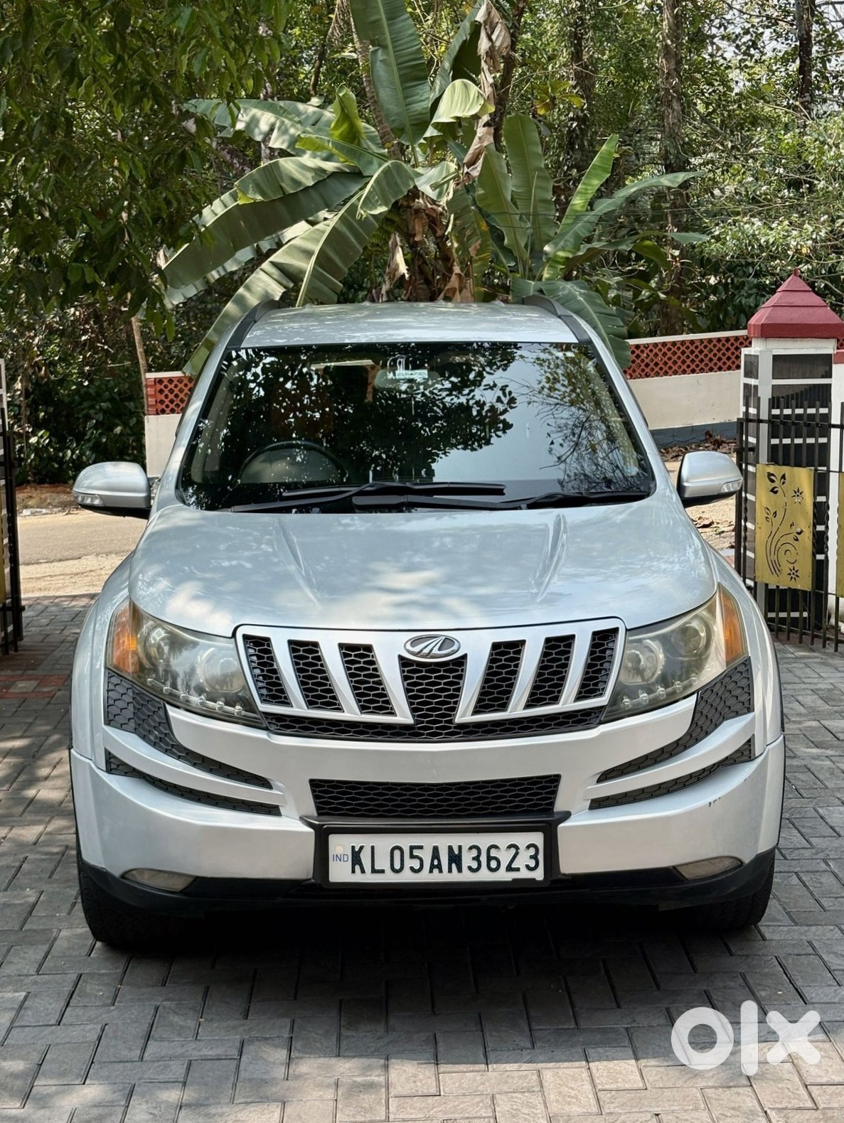 2011 Mahindra Xuv500 - Wife's Personal Car