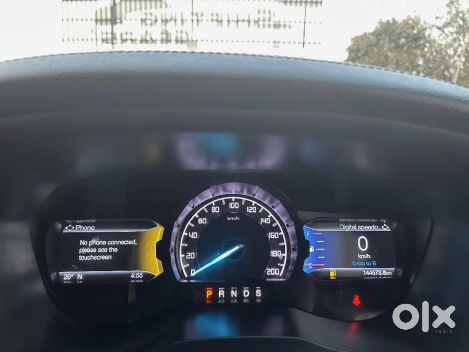 Ford Endeavour 2013 - Family Suv