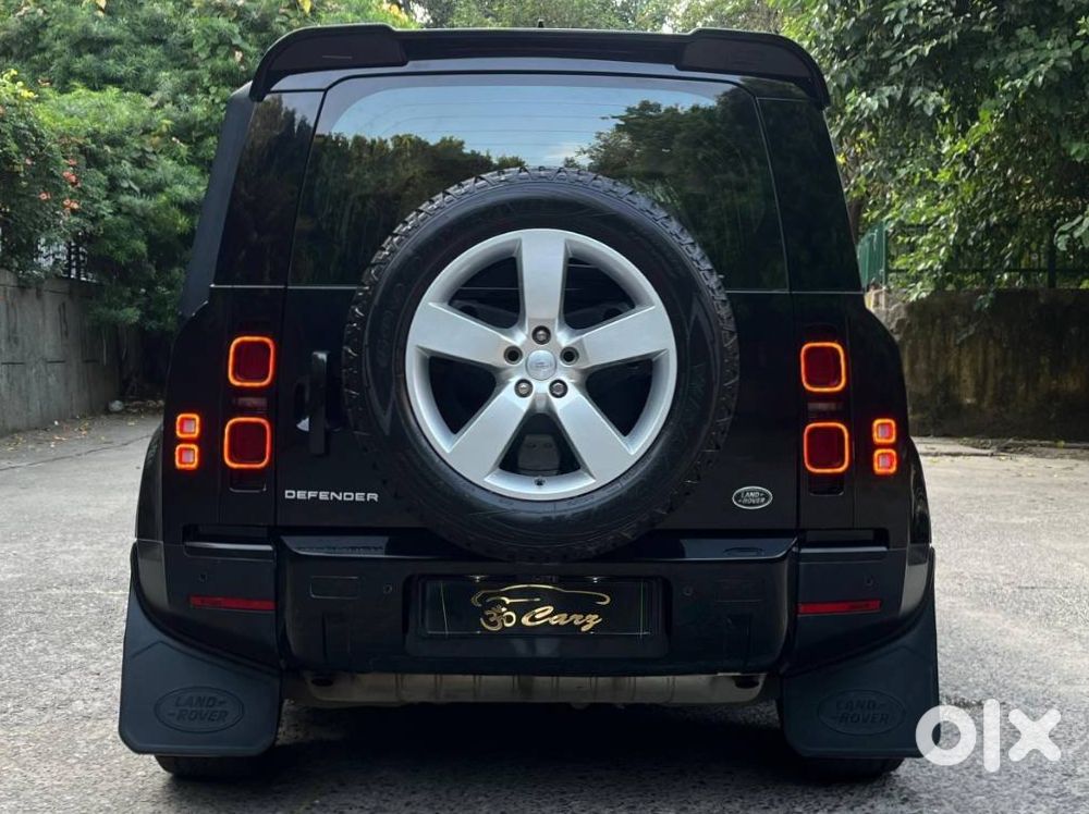 Land Rover Defender 2022 - Premium Beast