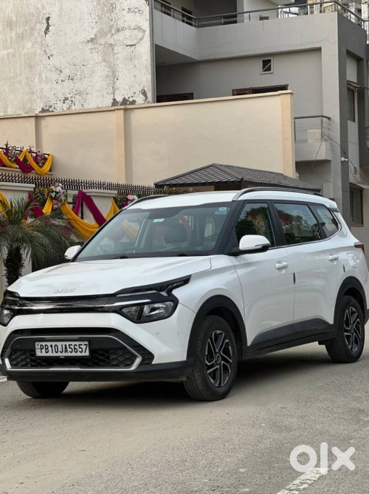 Urgent Need To Sell - Kia Carens