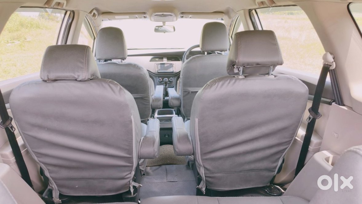 Urgent: 2022 Mahindra Marazzo