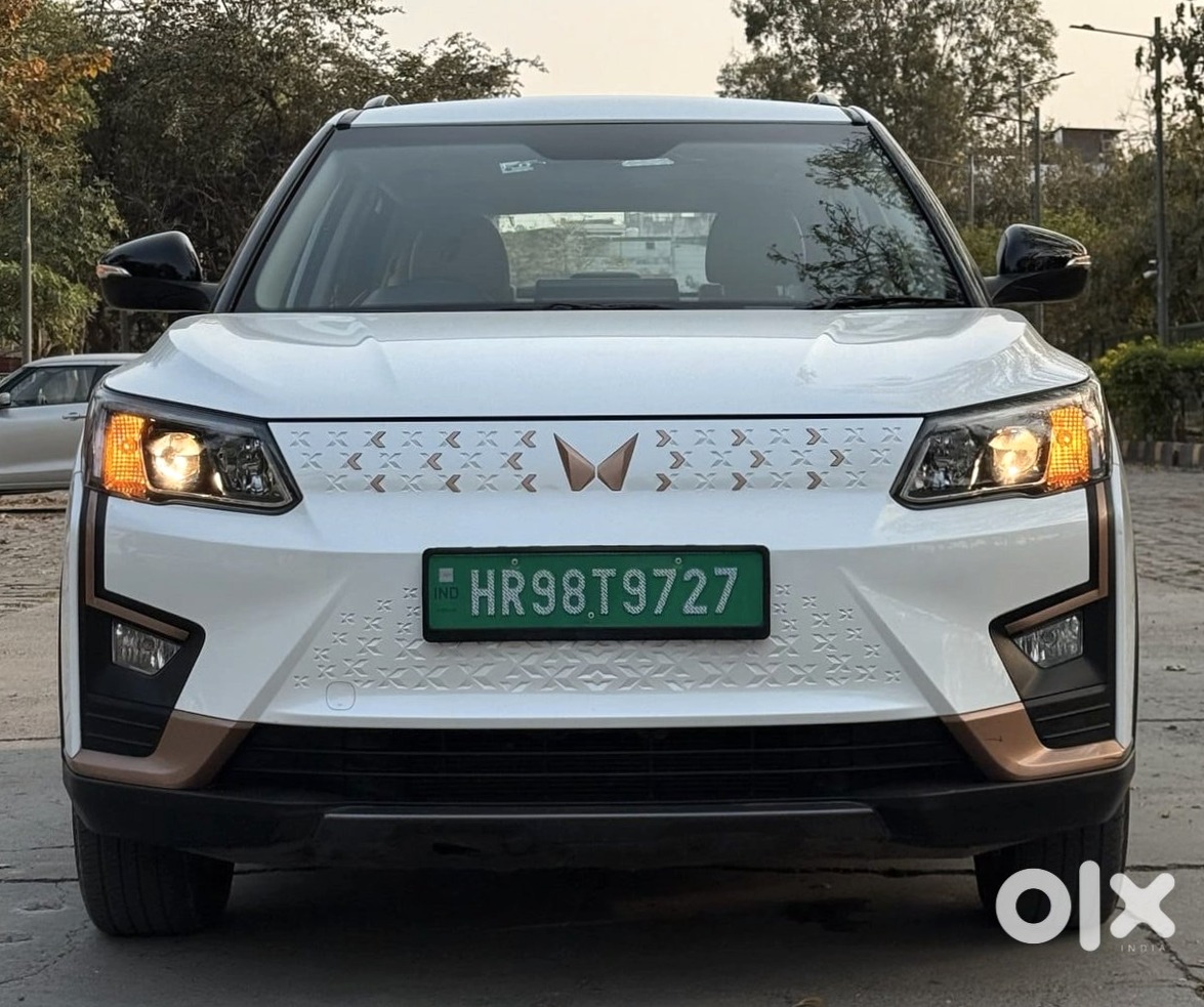 2024 Mahindra Xuv400 Ev