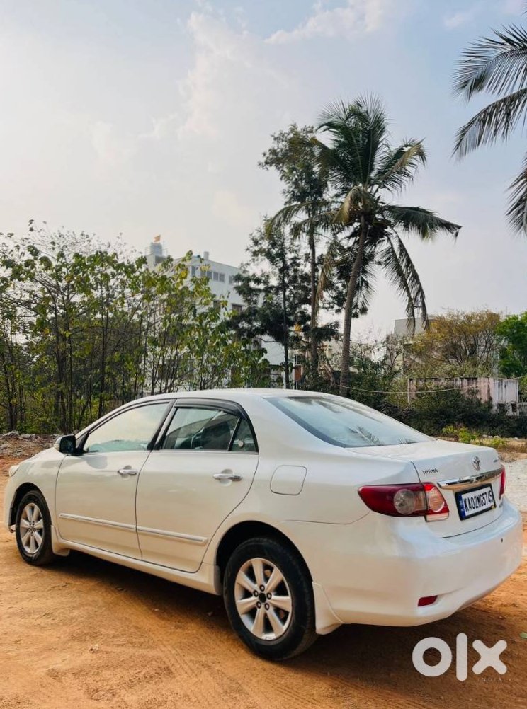 Urgent: 2012 Toyota Corolla Altis
