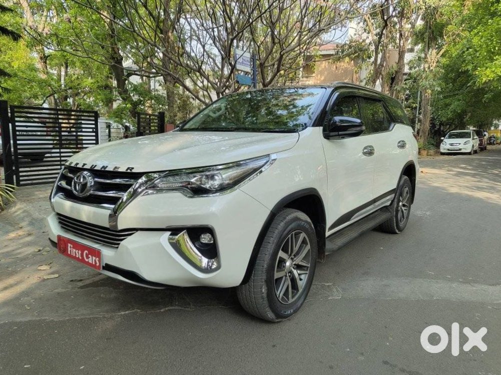 Toyota Fortuner 2014 Petrol Manual