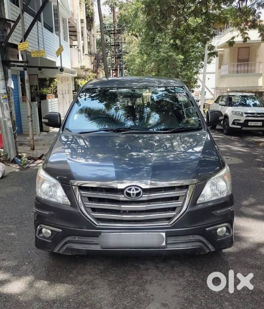2019 Toyota Innova - Petrol Automatic