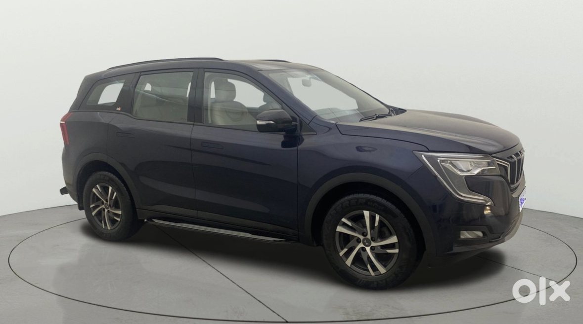 2023 Mahindra Xuv700 Cng Manual