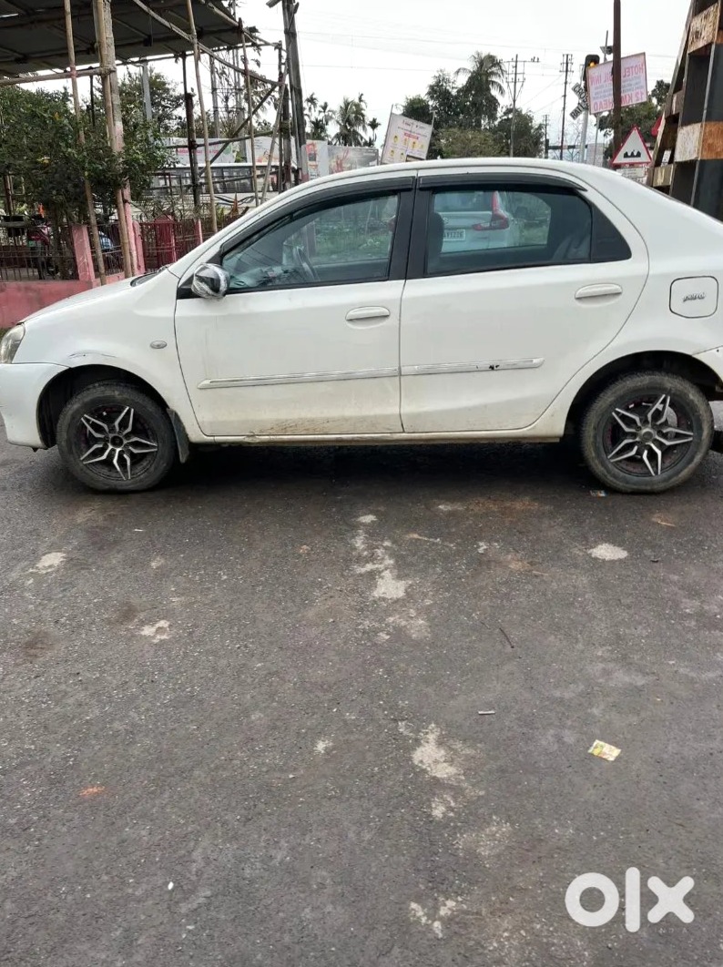 Toyota Etios 2015 Petrol