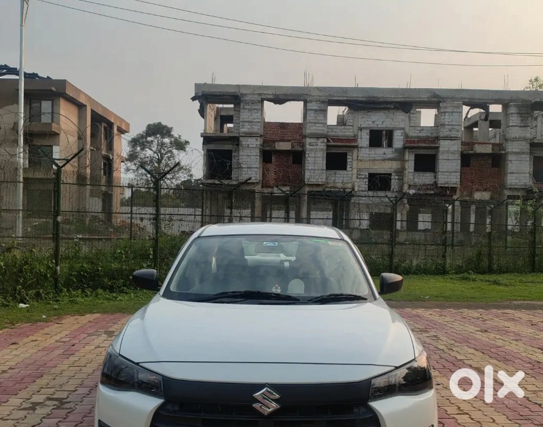 Maruti Suzuki Dzire 2011 Cng