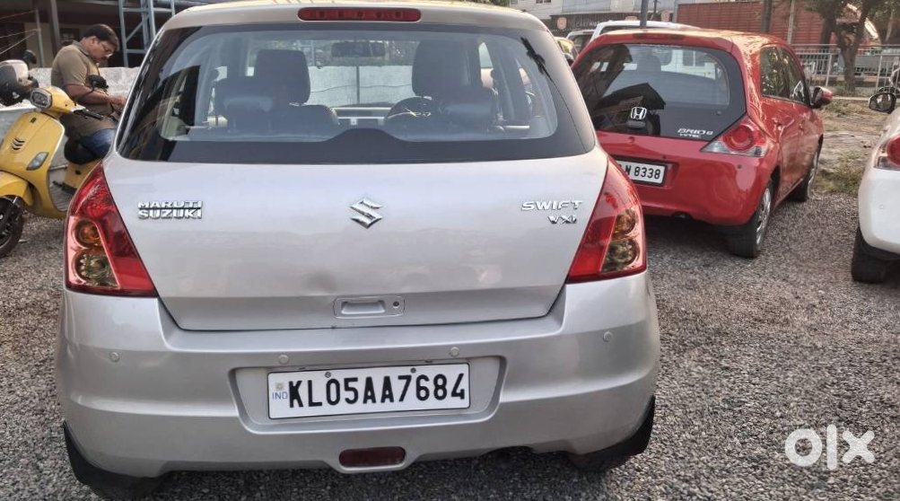 Maruti Swift 2016 Petrol Auto