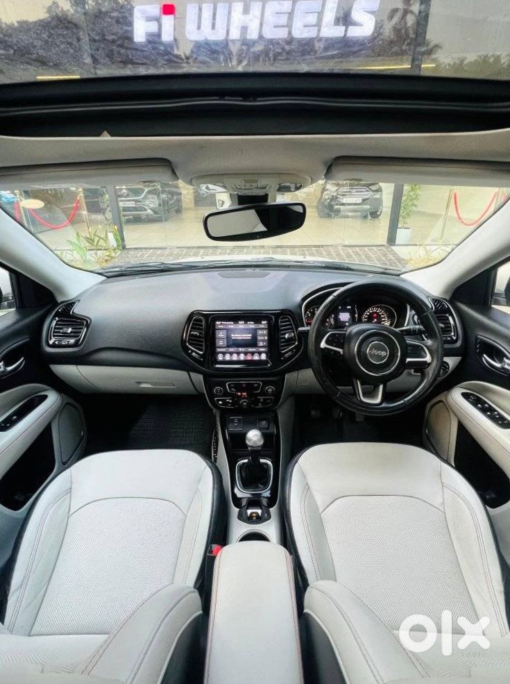 2023 Jeep Compass Petrol Automatic Suv