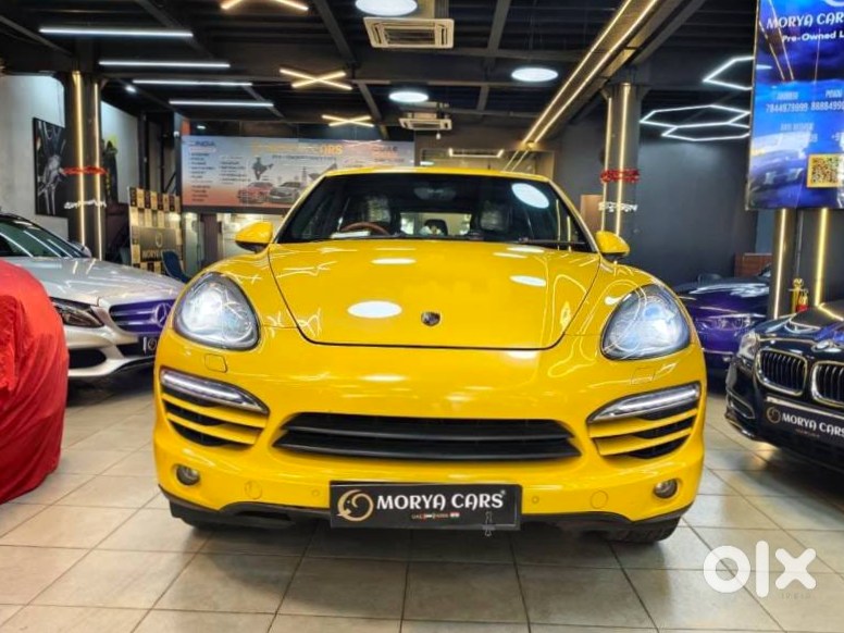 Porsche Cayenne 2012 - Luxury At Discount