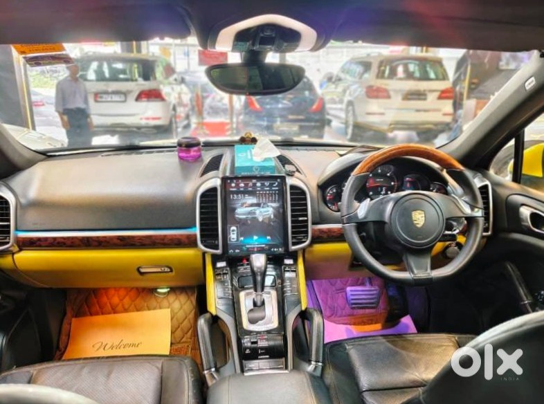 Porsche Cayenne 2012 - Luxury At Discount