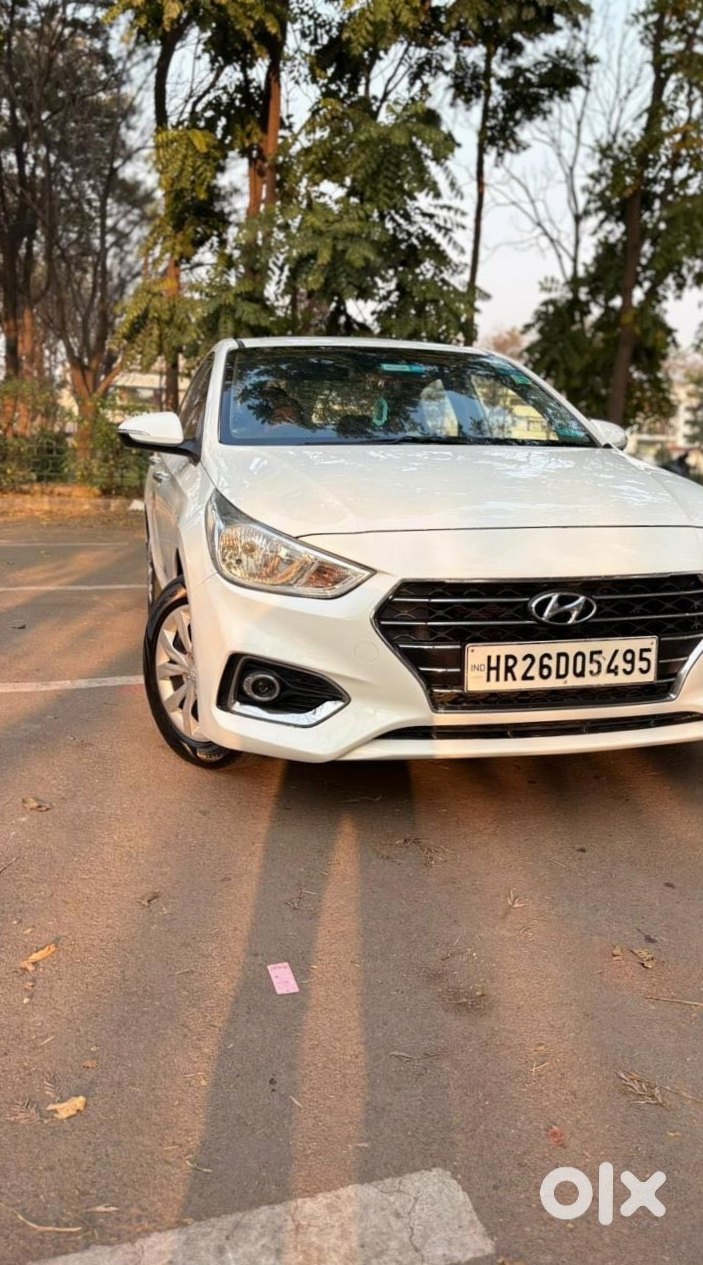 Verna Petrol Manual 2016 - Good Condition