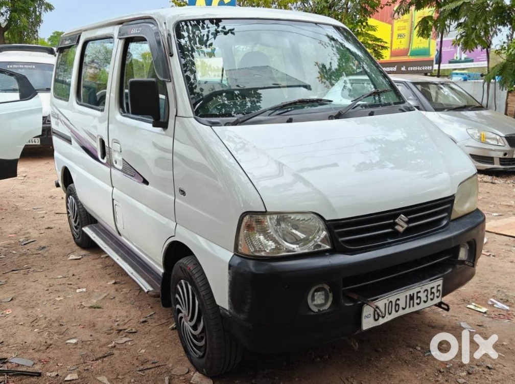 Maruti Suzuki Eeco - Family Used