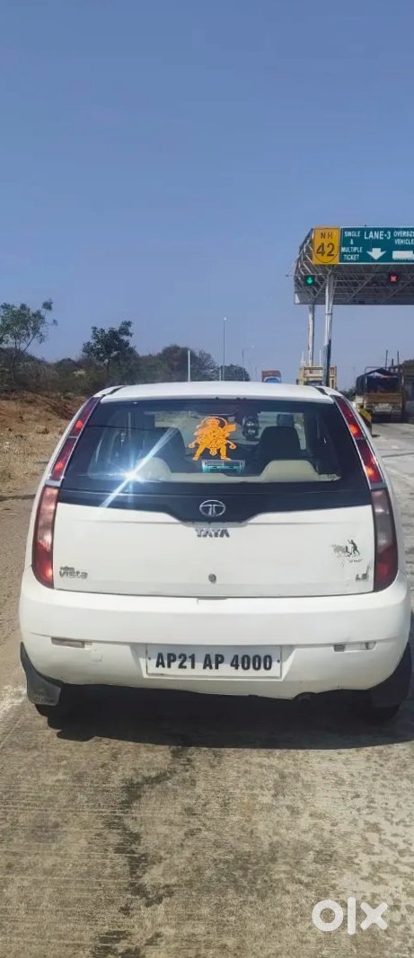 2014 Tata Vista Tech - Urgent Sale