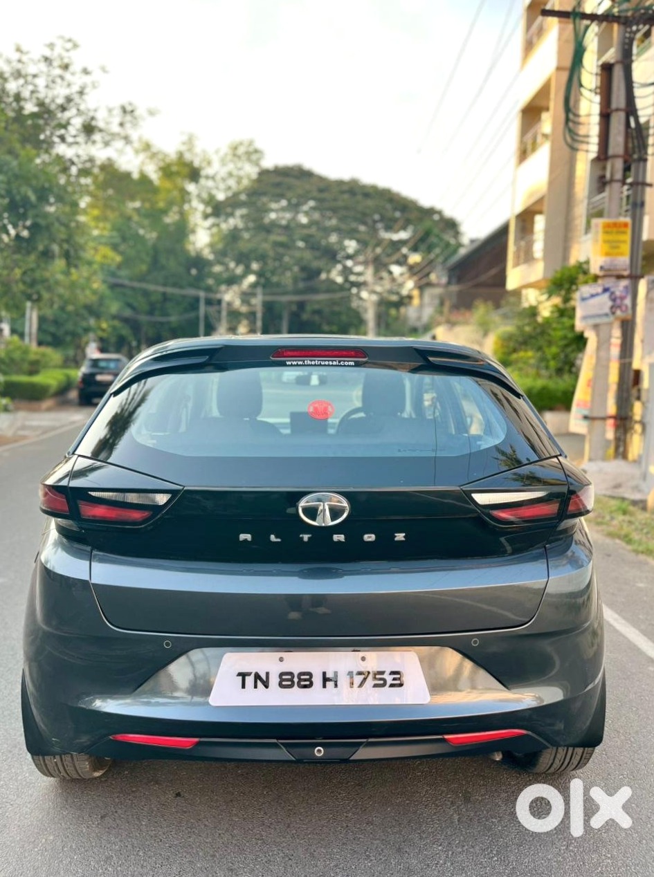 Tata Altroz 2024
