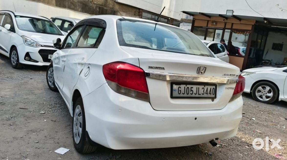 2025 Honda Amaze Fresh Stock
