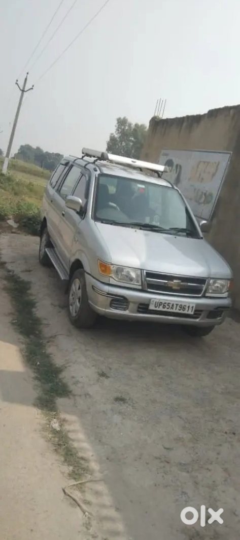 Chevrolet Tavera 2015 Petrol Manual