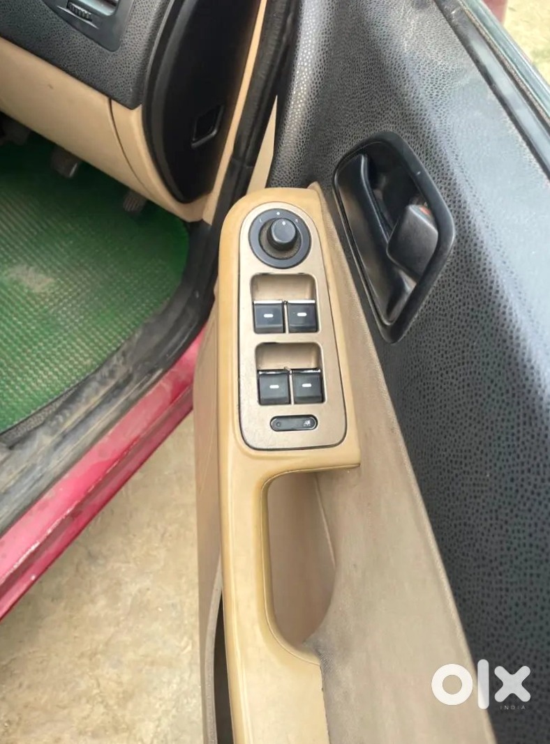 Old Tata Indica Vista