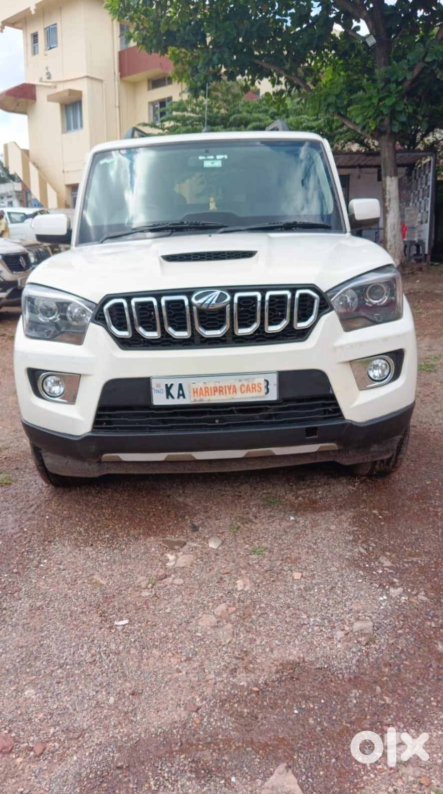 Mahindra Scorpio Automatic Petrol