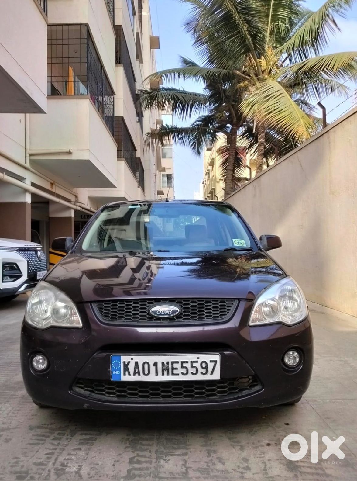 Hyundai I20 Cng Automatic - Amazing