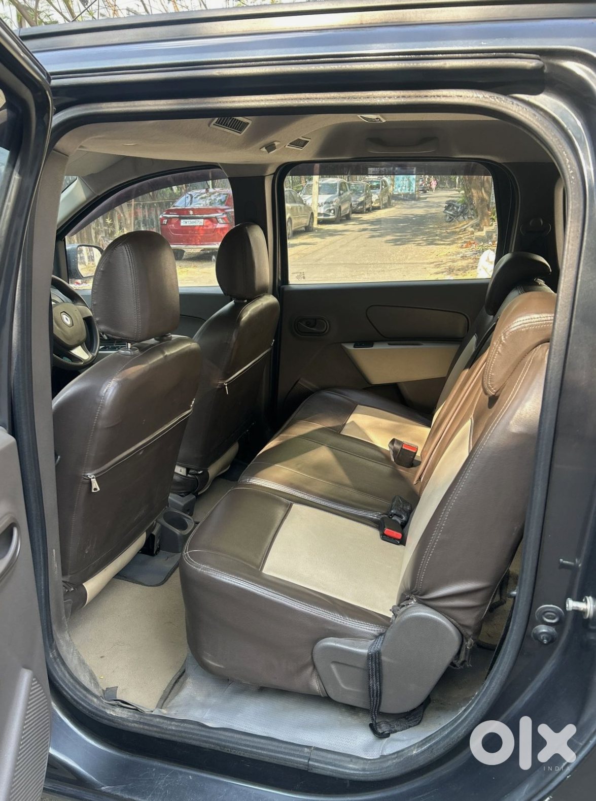 Renault Lodgy 2014 Cng Manual Single Owner