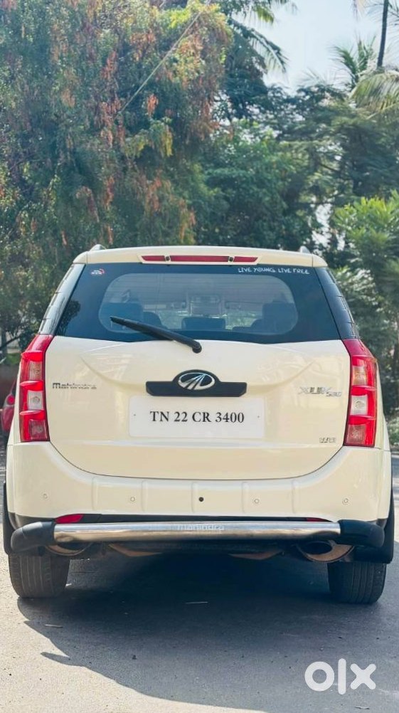Mahindra Xuv500 2021