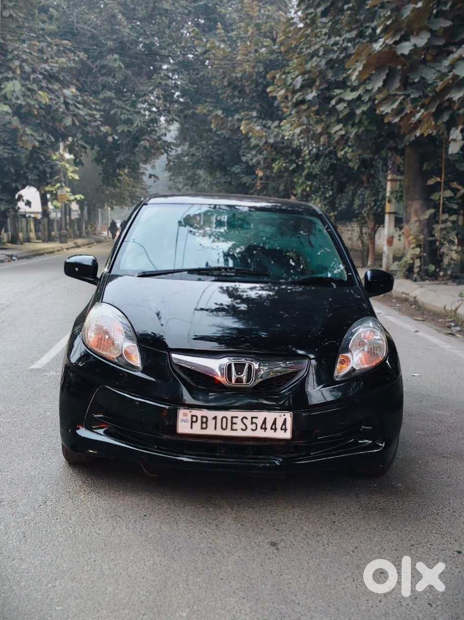 Honda Mobilio 2016 Automatic - Family Car