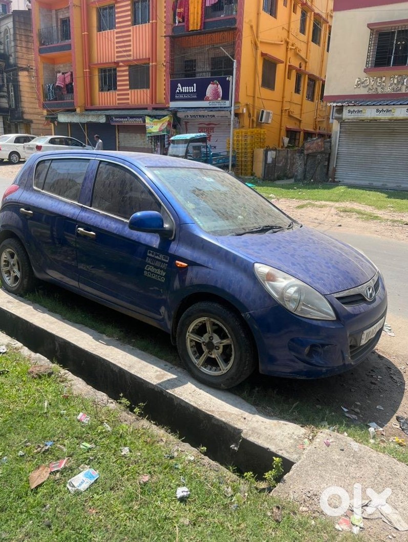 2015 Hyundai I20 Cng Automatic — Shifting Abroad