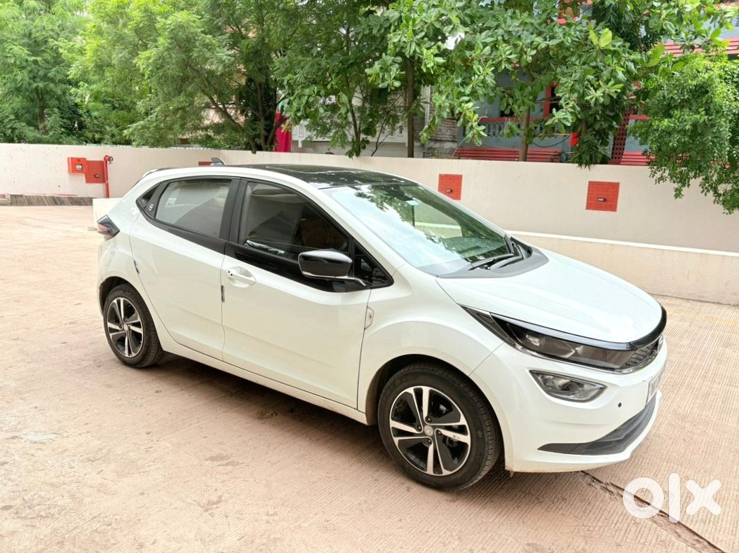 Tata Altroz 2023 Automatic Petrol