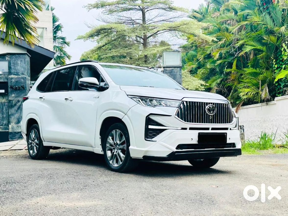 2024 Toyota Innova Hycross | Barely Driven